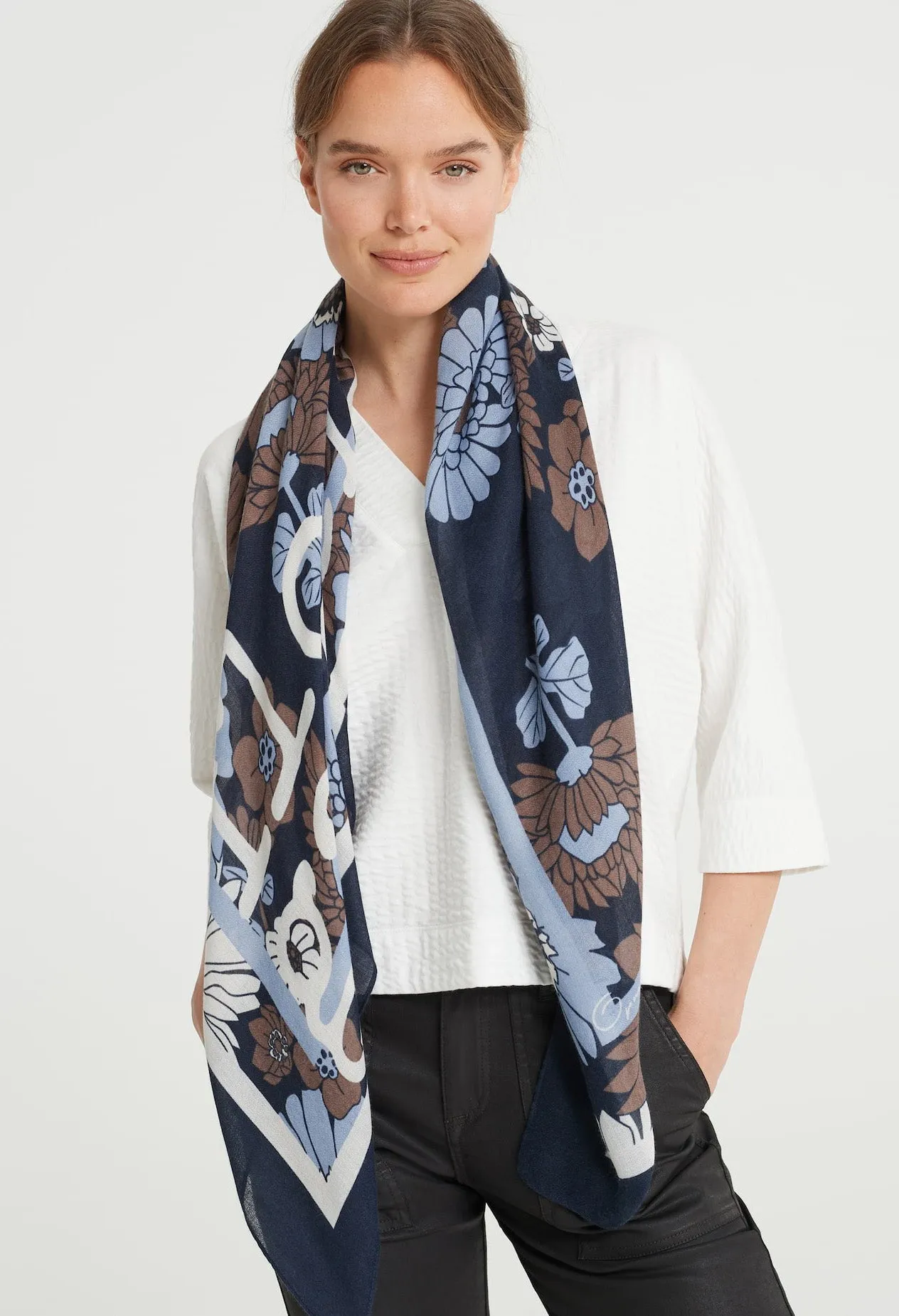 Agrani Scarf