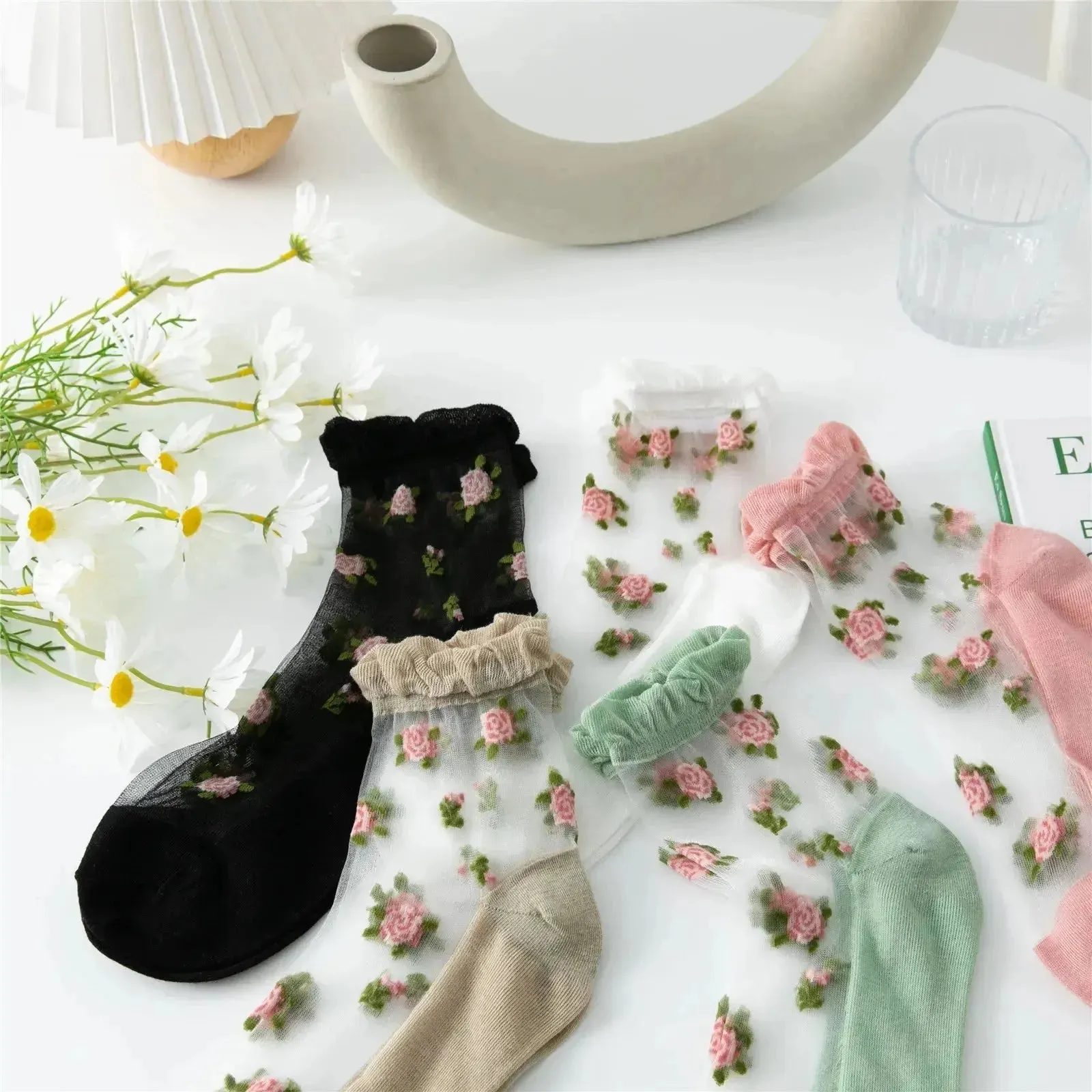 Delicate Vintage Floral Lace Ruffle Socks with Crystal Silk for Women and Girls – Kawaii Harajuku Style Crew Socks
