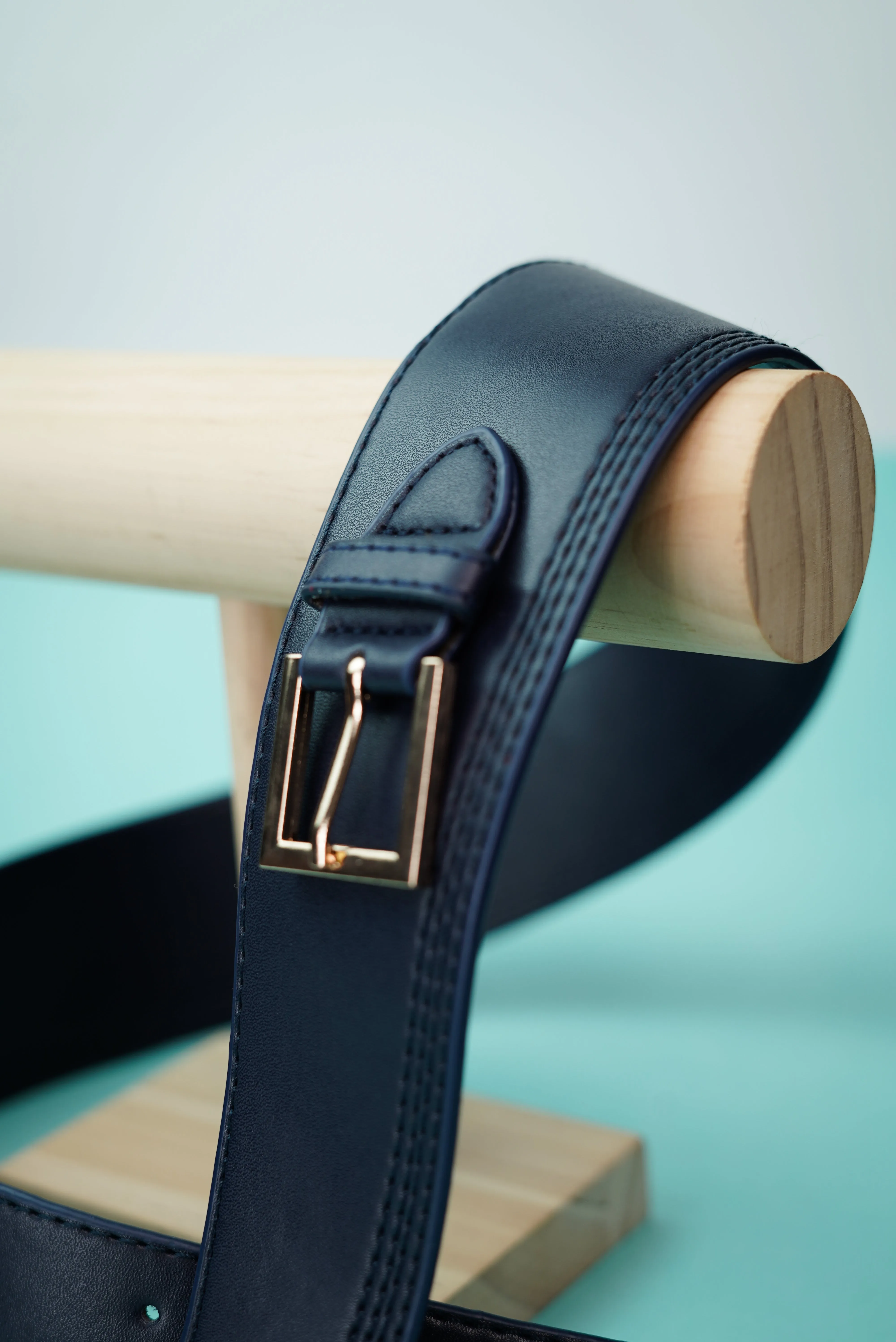 Royal Elegant Leather Belt